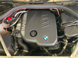 BMWのエンジンは世界的にも認められている高性能エンジンです。レスポンスがよく高回転型の心地よい吹きあがりなど駆け抜ける歓びのキーになる部分でございます。