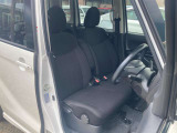 「この車の状態が気になる」「車の写真をもっと見たい」「在庫に似ているこんな車がほしい」など、どんな些細なことでもお気軽にお問い合わせください。あなたの理想の一台、私たちがお探しします!