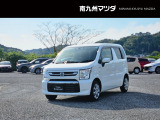 中古車専門再生工場にて熟練専任スタッフが丁寧に清掃、仕上げを実施しております。また、お客様に安心してご検討いただける様、公取協が定める基準に基づき車両検査を実施し、車両状態評価証を発行しております。