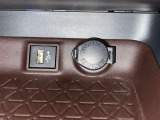 シガーソケット用の充電器が使用可能です!