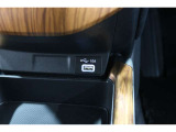 スマートフォンなどの音楽再生が可能なUSB接続ジャック装備車両です♪♪♪