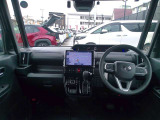 広い視界で、運転しやすいお車です