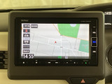 ナビゲーションはフルセグTV対応のGathers純正メモリーナビを搭載しています。Bluetoothオーディオ機能がありますので、スマートフォンなどの音楽も再生できます。