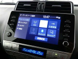【オーディオ選択画面】AM/FMの切替や、交通情報もこちらの画面から選択できます。