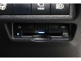 スッキリ装着されたビルトインタイプのETC!高速道路走行の料金所をノンストップで通過できます。※ ETCカードのお申し込みも当社にお任せ下さい!