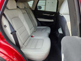 【車内ルームクリーニング済】展示前に内装・外装をプロがしっかりとクリーニングしております。
