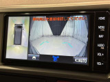 【フロントカメラ】運転席に座った状態で死角になりやすいクルマの前の様子まで確認でき安全ですね♪