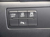 【安全装備も充実】車線逸脱警報システム。バック時の障害物を検知し知らせるパーキングセンサー付きです。