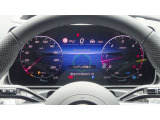 高いレベルの知性を備えたメルセデスの「インテリジェントドライブ」は、ドライバーの疲労を軽減し、安全かつ快適なドライブの一助となります。