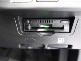 ETCを装備しており、各種特典が利用可能となりスマートインターチェンジも通行可能です。