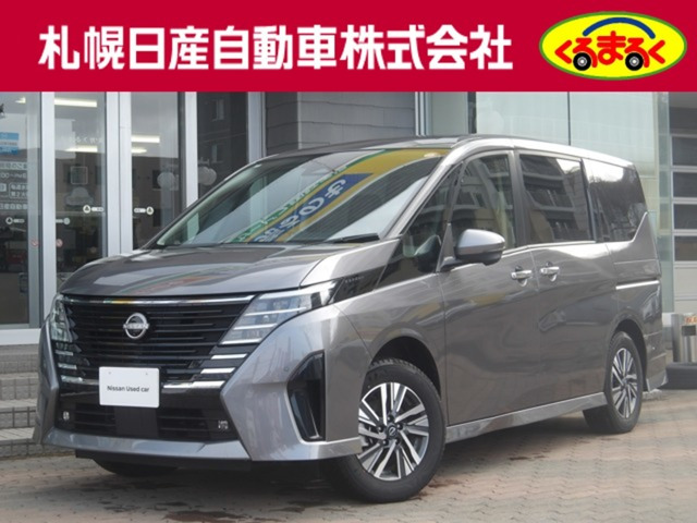 セレナ 1.4 e-4ORCE ハイウェイスターV 4WD