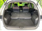 普段のお買い物や通勤、送迎等に十分な荷室スペースを確保しております。セカンドシートを倒すと、大きな荷物の積載も可能です♪