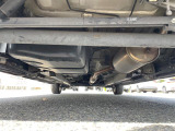 【下回り】目立つ錆や腐食もなくきれいな状態です!もちろん納車前には法定点検を実施致します!//