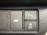 運転席からもパワーゲートの操作が可能です。