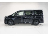 HV車です。ガソリン車より燃費もよく静かで滑らかな走りです。