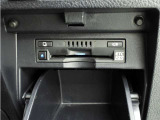 ETCゲートを使ってキャッシュレスで料金所を通過・スマートに時短出来ます。スマートICを乗降出来るのもメリットです!ETCカードはトヨタカードがおすすめ!
