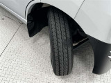 タイヤサイズは145/80R12!残り溝は5ミリ程度です!