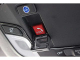 HondaCONNECThスマホでクルマの交通事故やあおり運転にあっているときなど、緊急時にオペレーターサポートを受けられます。