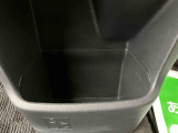 3.「認定中古車カルテ」は、走行距離や修復歴に加えてキズ・凹みの有無・状態や消耗品の交換、過去の整備状況がわかります。
