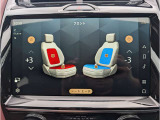 【シートヒーター&ベンチレーション】フロントシートに3段階調節が可能なシートヒーターが内蔵されております。寒い日などに重宝するオプション装備です