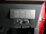 料金所でも、窓をあけずにスイスイ通過のETC☆☆もうドライブの必須アイテムですね!!