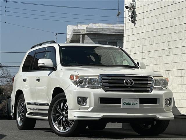 トヨタ ランドクルーザー200 