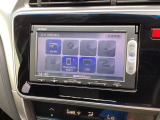 ホンダギャザーズメモリーナビ、フルセグ、DVD、CD再生にbluetoothのオーディオ機能が充実しています。
