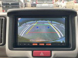 狭い駐車場等での運転を支援するバックビューモニター付☆