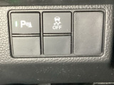 ETCの下にはHondaセンシング用の、VSA(ABS+TCS+横滑り抑制)解除スイッチなどがついています。