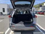 広々としたラゲージスペースを備えています。大きなものや長さのある荷物もしっかりと積み込めます。