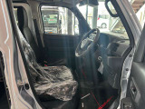 車によってはストックヤードに置いていることもありますので、ご来店の前に事前にご連絡いただけますと幸いです。