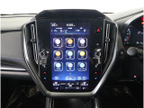 11.6インチの縦型ディスプレイに、ナビゲーション機能をはじめ、エンターテインメント、車両情報、エアコン操作、各種設定などを集約。タブレットのような感覚で、直感的に操作できます。