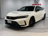 弊社は車両販売価格に、整備代金が含まれております。納車時までにホンダの整備士がしっかりと点検整備をさせていただいておりますので、安心してお買い求めいただけます。