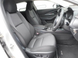 【運転席パワーシート&ドライビングポジションメモリー機能】運転手にあったシートパターン設定可能です。