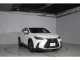 レクサスの厳しい基準とは、まず修復歴の車はございません。初年度7年未満、10万キロ未満など90項目にも及ぶチェックを行い、その基準をクリアした上質なお車だけを展示しております。