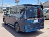 新潟市方面よりお車でお越しの際は、新新バイパス新発田インターから国道7号線、村上方面約2km左手側です。緑とピンクのガスタンクが目印です。_