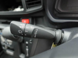 当社は購入後のアフターケアを大切にしております。納車後、1ヶ月無料点検、半年ごとにあんしん点検、12ヶ月法定点検の誘致をします。また車検までの点検をセットにした『ワンダフルパスポート』を販売中です。