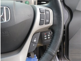 【車屋】として、長く車業界に従事した経験豊富なスタッフが多数在籍しております。
