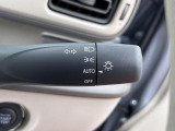 [オートライト]AUTOに合わせておくだけで夜間や、トンネル内で自動でヘッドライトが点灯します!付け忘れ消し忘れがないので楽々☆