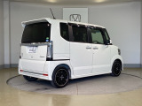 ご納車までの期間ですが、県内のお客様は1、2週間、県外のお客様は2、3週間ほどでご納車が可能となります。ただし、お支払いや書類の状況によっては多少の前後もありますので、その際には何卒ご了承下さい。