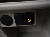 運転席シートヒーター付きです。