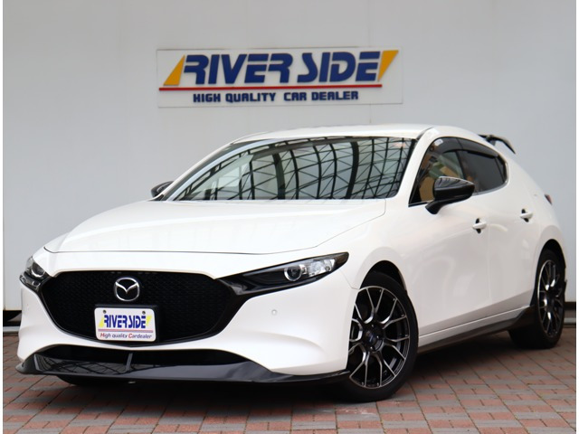MAZDA3ファストバック 2.0 X スマートエディション シグネチャースタイルエアロ