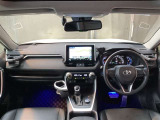 ☆トヨタ認定中古車の安心1 まるごとクリ-ニング☆室内外すみずみまで美しく仕上げています。