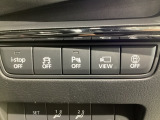 運転席脇のクラスタースイッチ部分には●●、●●その他走行系スイッチを集中配置しております。