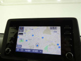 7インチ、ディスプレイオーディオ装着。スマホと通信ができてナビや好きな音楽を楽しめます。