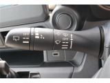 お車に関することなお客さまに笑顔をお届けするために、フジカーランドグループは年間1000台以上を販売しています!