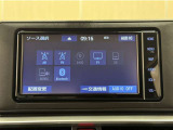 Bluetooth対応、CD/DVD再生機能付き。お好きな音楽を聴きながらのドライブは楽しいですよね〜♪