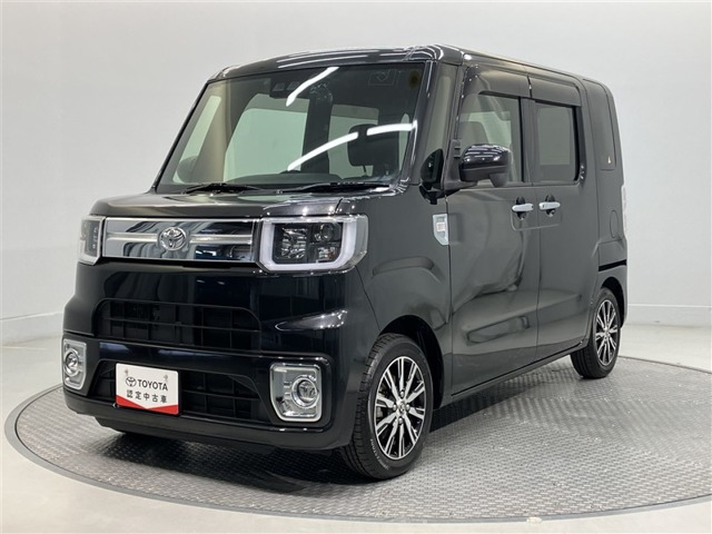 トヨタ ピクシスメガ 