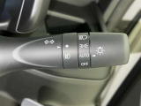トンネルなど、周囲の明るさの変化でランプ類を自動オン・オフするコンライトです(消し忘れ防止機能付)