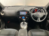 フロントピラーを後退させることによりワイドな前方視界を確保。車両感覚がつかみやすく、優れた取り回し性を実現しています♪